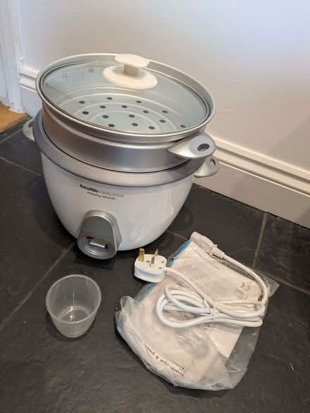 Photo of free Rice cooker with steamer basket (East Twerton) #2