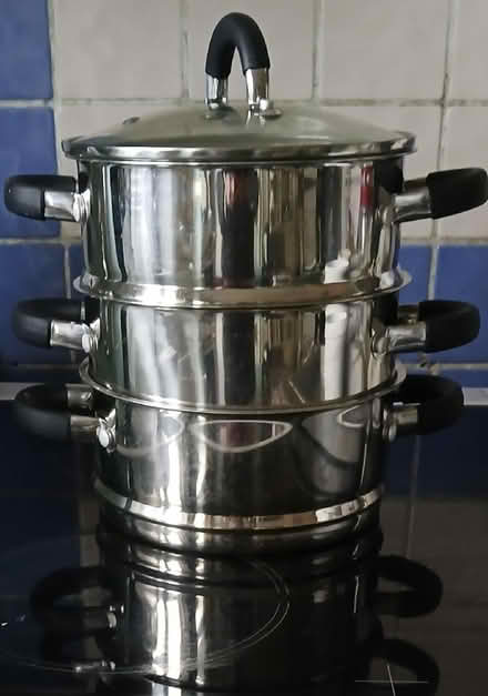 Photo of free 3 tier stainless steel vegetable steamer (South Croydon CR2) #1