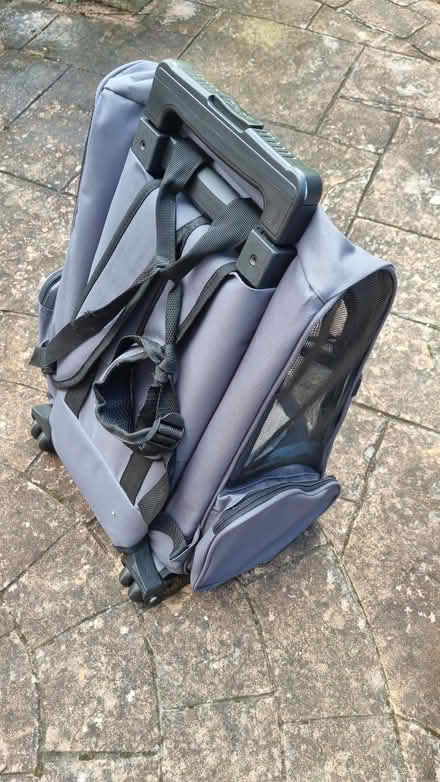 Photo of free Cat carrier (Glen Parva, Leicester LE2) #1
