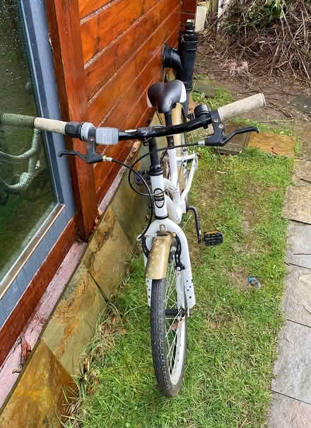 Photo of free Child’s 20” bike Apollo (Glenageary) #2