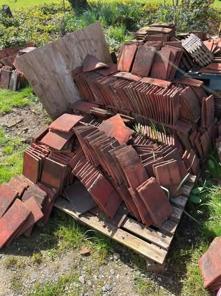 Photo of free Roof tiles (Notton SN15) #1