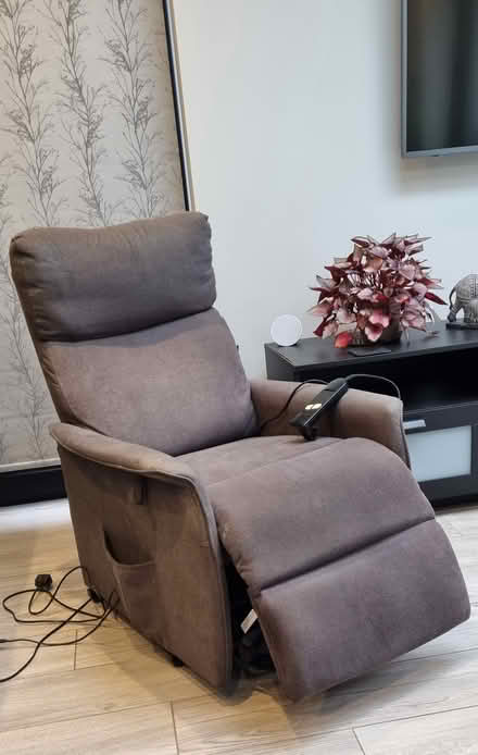 Photo of free Electric Recling Chair (Hurst, Wokingham RG10) #1