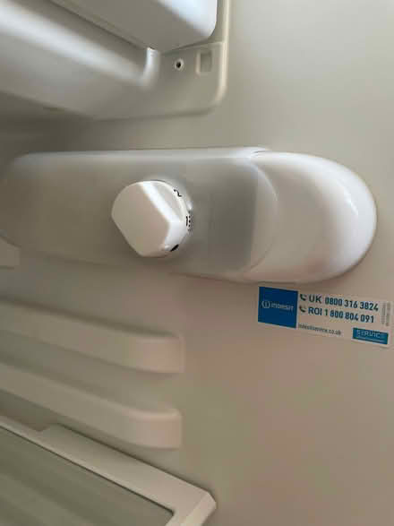 Photo of free Integrated under-counter fridge (De Beauvoir Town N1) #4