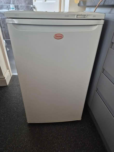 Photo of free Under counter fridge (widnes WA8) #2