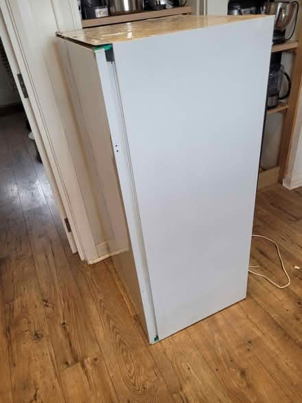 Photo of free Freezer- integrated / free standing (Stoneleigh, Epsom) #2