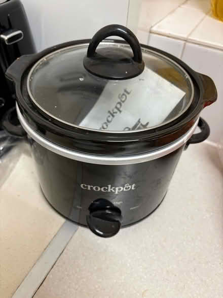 Photo of free Small slow cooker (Letchworth SG6) #1
