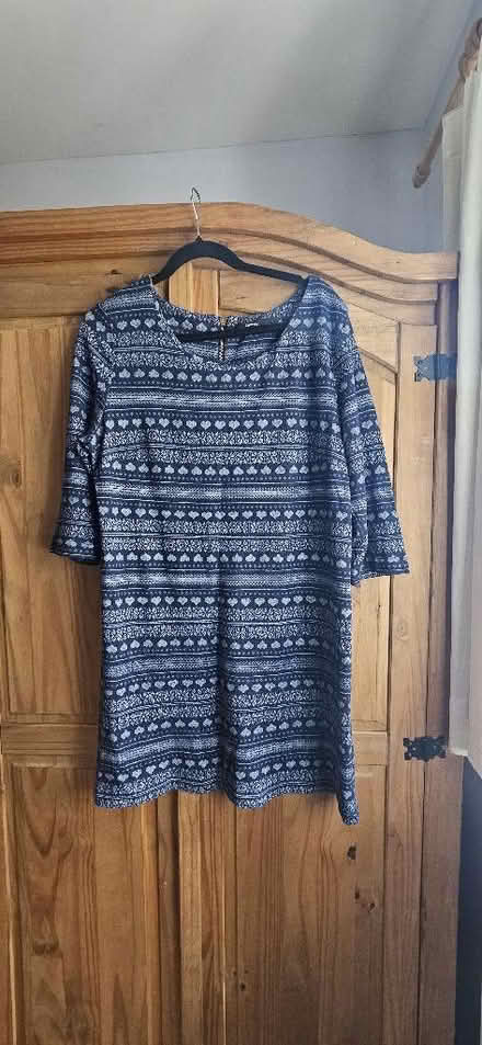 Photo of free Size 16 Christmasy dress (Hope-under-Dinmore HR6) #1