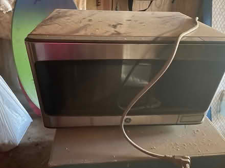 Photo of free Small microwave (Harwood,Md) #1