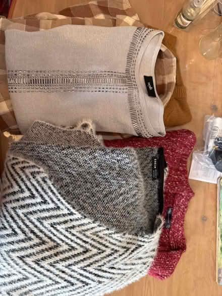 Photo of free Small ladies tops (Wallington green SM6) #2