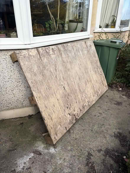 Photo of free Wooden pallet (Greystones, Sheffield) #1