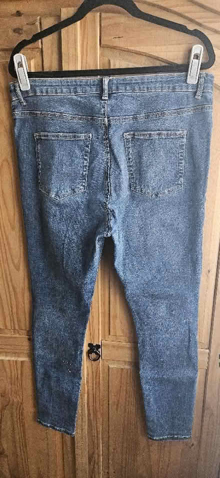 Photo of free Denim jeans (Hope-under-Dinmore HR6) #3