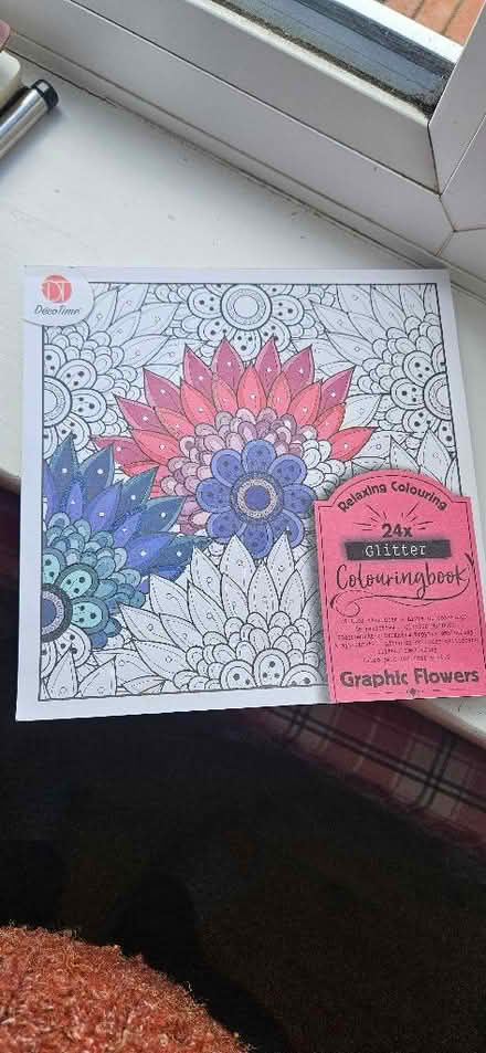 Photo of free Glitter colouring book (Hope-under-Dinmore HR6) #1