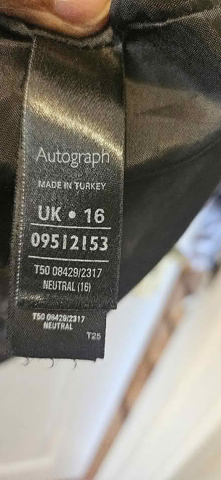 Photo of free Formal dress (Hope-under-Dinmore HR6) #3