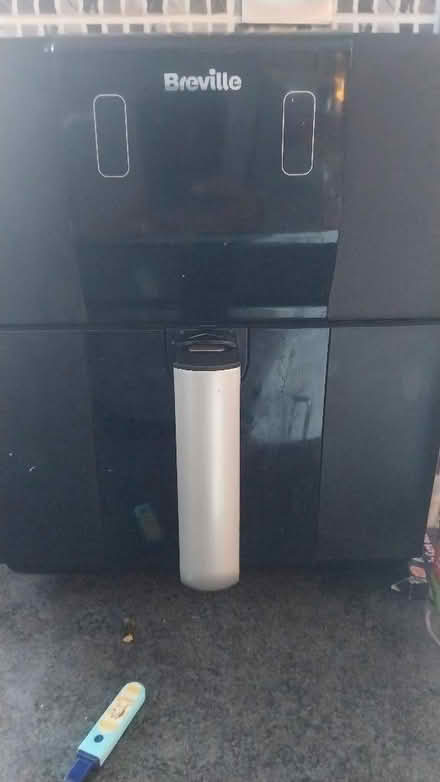 Photo of Washing machine and air fryer (Chapel Allerton LS7) #1