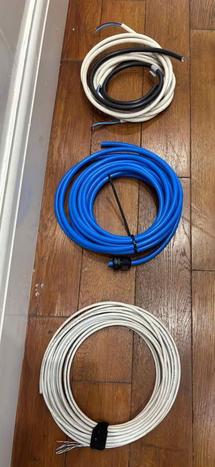 Photo of free Electric & network cable (Welling DA7) #1
