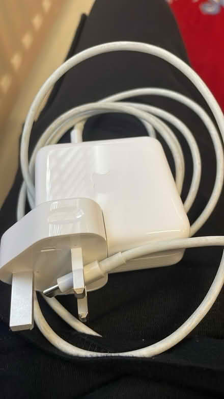 Photo of USB-C charger for my laptop (Shirley B90) #2