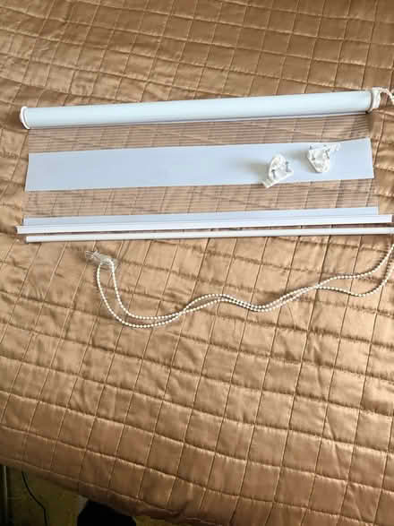 Photo of free White zebra blind. SW2 (SW2) #1