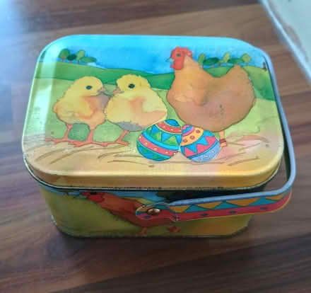 Photo of free Easter Tin (Bloomfield) #1