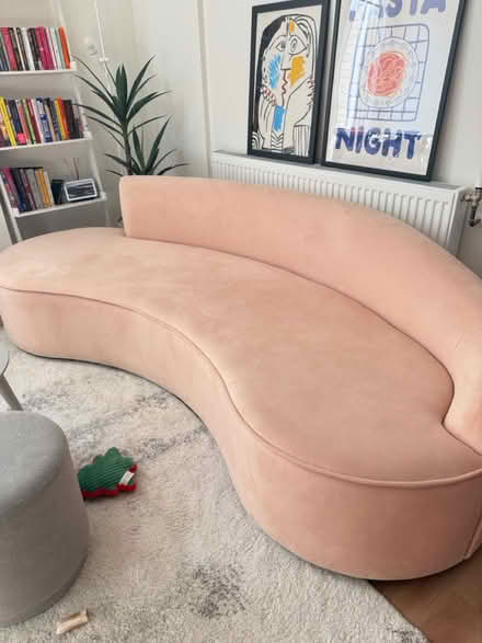 Photo of free Pink sofa (CR0) #2