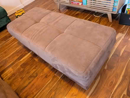 Photo of free Brown Ottoman (146th & Amsterdam Ave) #1