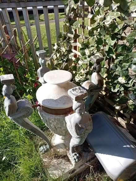 Photo of free Garden glass table (Orpington BR5) #1