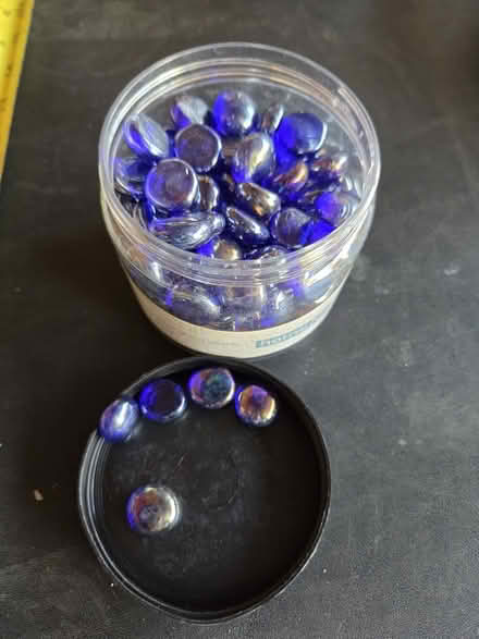 Photo of free blue glass beads (Farmington @ 11 Mile) #1