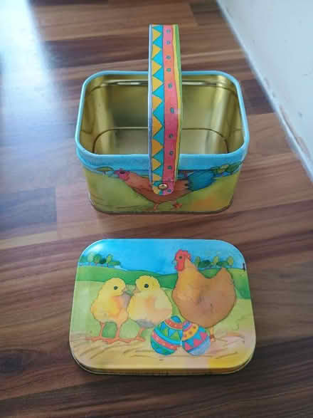 Photo of free Easter Tin (Bloomfield) #2