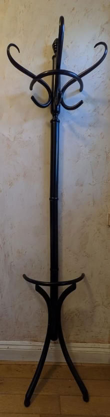 Photo of free Hall stand for coats (DA7 Bexleyheath) #1