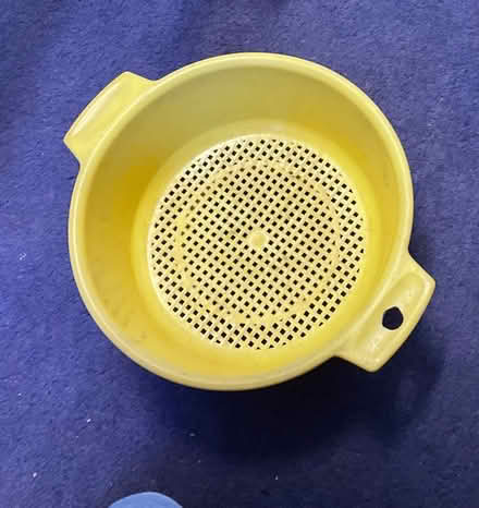 Photo of free Colander (AB15) #1