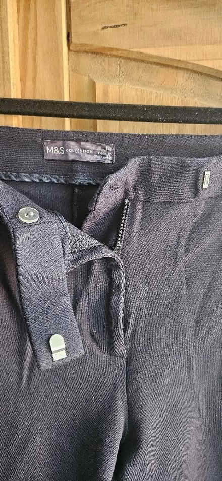 Photo of free Very good formal trousers(women) (Hope-under-Dinmore HR6) #3