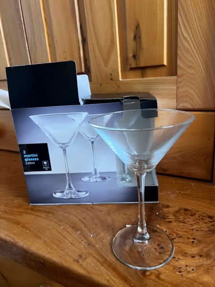 Photo of free Martini glasses x 6 (AB12) #1