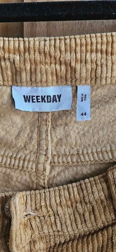 Photo of free Yellow corduroy pants (Hope-under-Dinmore HR6) #2