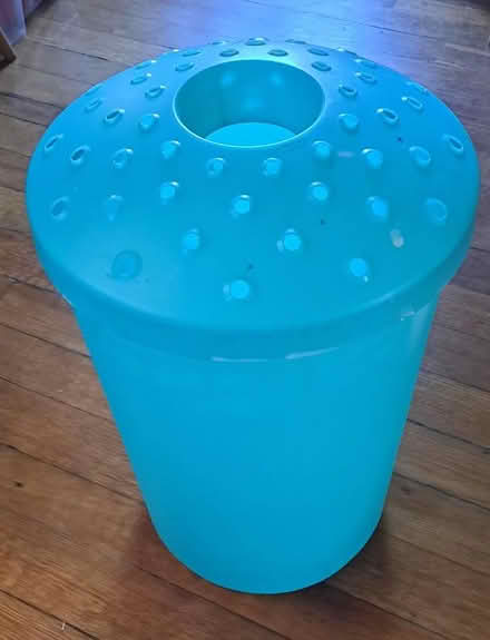 Photo of free Plastic laundry basket with lid. (Yaxley) #1