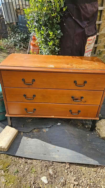 Photo of free Chest of drawers (Iffley OX4) #1