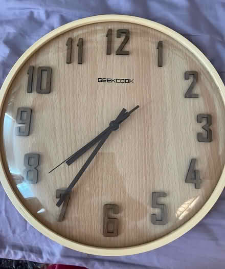 Photo of free Clock - silent non ticking (Waddon) #1