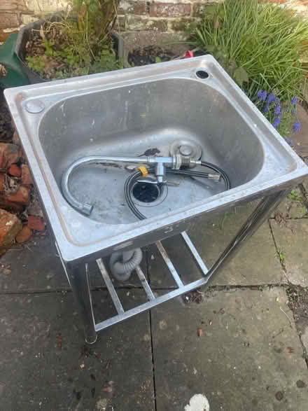 Photo of free Temporary sink (Levenshulme M19) #2