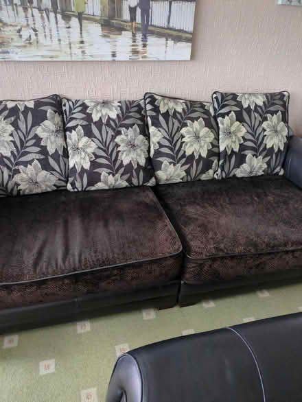 Photo of free 3 seater sofa (Southend SS1) #1