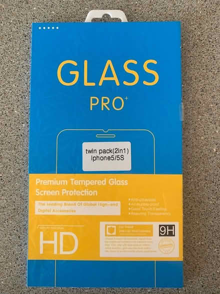Photo of free Screen protector for iPhone 5/5s (Heddon on the Wall) #1