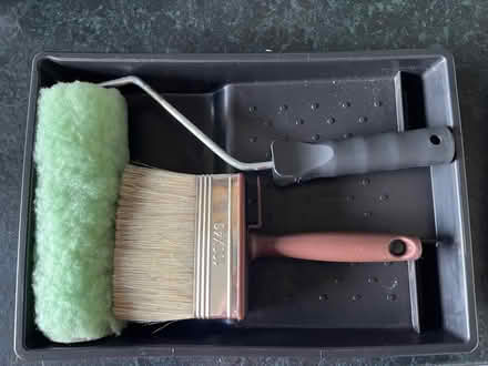 Photo of free Paint Tray & Roller (Handsworth Wood B20) #1
