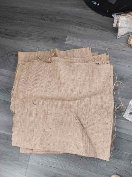 Photo of free Hessian fabric pieces (AL7 Welwyn Garden City) #1