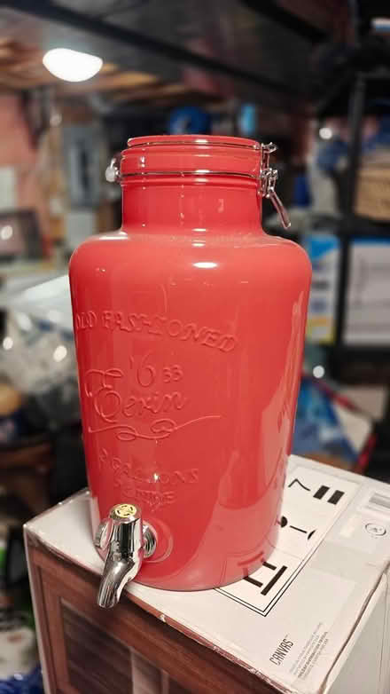 Photo of free 7 litre serving jug (2808 Tradewind Dr., Miss.) #1