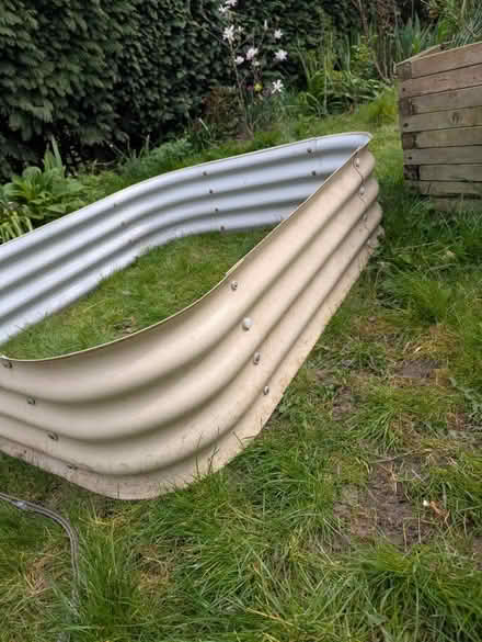 Photo of free 2 metal raised beds (Tonbridge TN10) #2