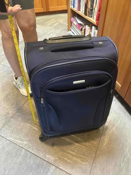 Photo of free roll away Samsonite suitcase (San Carlos) #3