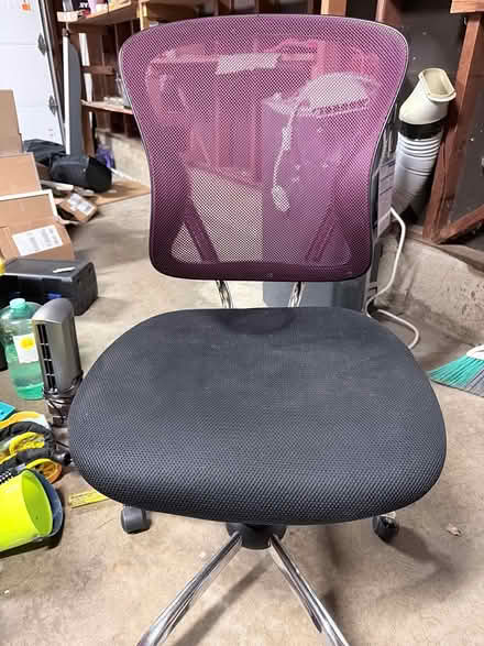 Photo of free Office chair - maroon (Golden Way and Lincoln Way) #1