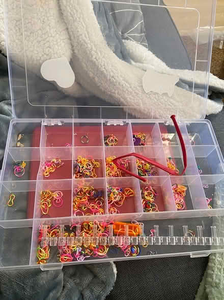 Photo of free Kids bracelet kit (Crosspool S10) #1