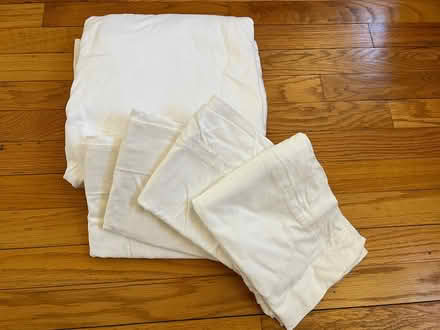 Photo of free queen jersey linens (Walden - North Porter Square) #2