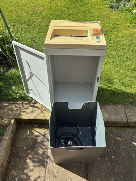 Photo of free Electric Shredder (Willen MK15) #1