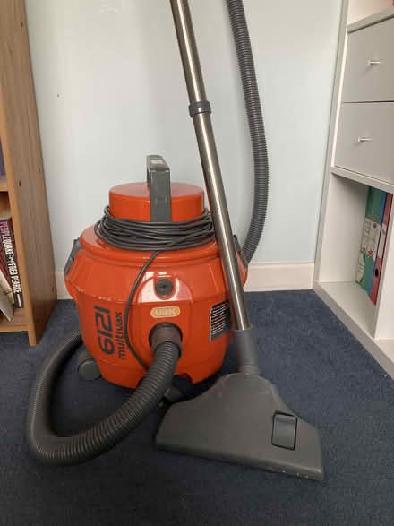 Photo of free VAX Vacuum cleaner (6121 Multivax) (Lower Wolvercote OX2) #1