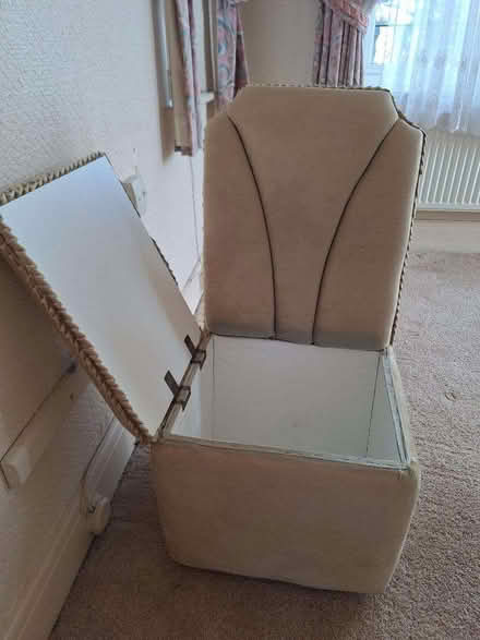 Photo of free Green Velvet Bedroom Chair & Blanket Box With Storage (Westcliff-on-sea SS0) #2