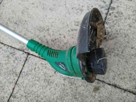 Photo of free Old electric Strimmer (Wellingborough NN8 5) #3